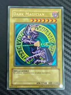 Yugioh Dark Magician SDY-006 Ultra Rare Unlimited HP - Image 1