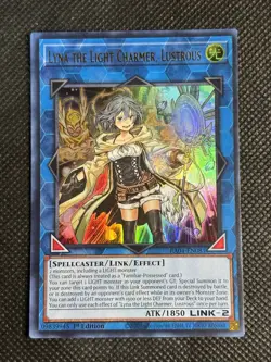 YuGiOh! - Lyna the Light Charmer, Lustrous RA04-EN081 Ultra Rare 1st Edition NM - Image 1