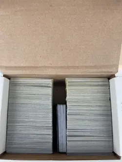 Pokemon TCG Cards Bulk Lot of Approx. 900+ Cards - Commons - Image 1