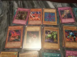 Yugioh 400 +/- Random Bulk Collection Cards Lot Mixed Condition Set 3 - Image 3