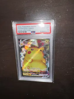 Pokemon Pikachu TCG VMAX Vivid Voltage 044/185 Regular Ultra Rare - Image 2