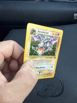 Pokemon TCG Aerodactyl Fossil Holo Rare Card 1/62 Unlimited - Image 3