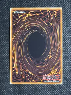 YuGiOh! - Traptrix Sera RA04-EN075 Ultra Rare 1st Edition Near Mint - Image 2