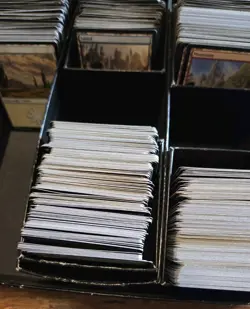 Magic the Gathering basic lands 550 count mixed varieties - Image 1