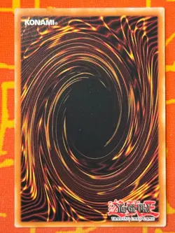 YUGIOH WHITE AURA WHALE SILVER ULTRA RARE 1ST EDITION NM BLC1-EN011 - Image 2