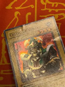 YUGIOH CELTIC GUARDIAN SUPER RARE 1ST EDITION HEAVY PLAY LOB-E005 - Image 3