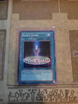 YUGIOH SAGE'S STONE ROD-EN003 PRISMATIC SECRET UNLIMITED ED LP - Image 1
