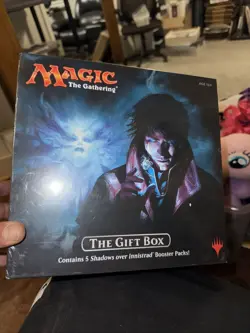 Magic the Gathering Shadows Over Innistrad Gift Box English Factory Sealed - Image 1