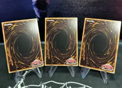 x3 Red Eyes Black Dragon Prismatic Secret Rare Yu-Gi-Oh! NM Korean - Image 2