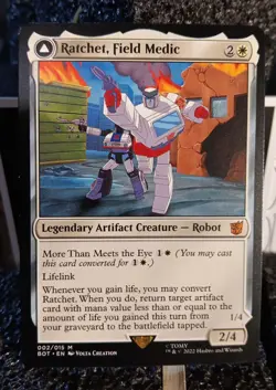 MTG Ratchet, Field Medic 002 Ratchet Rescue Racer Mythic BOT Transformers Card - Image 2