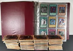 YuGiOh Huge Card Lot Approx 800 Cards Mix Lot - Image 1