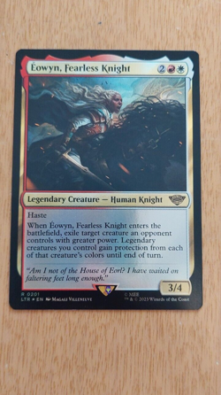 Eowyn, Fearless Knight (201) Foil Magic the Gathering card - Image 2