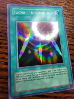 Spell - YUGIOH SWORDS OF REVEALING LIGHT LOB-101 SUPER X1 - Image 3