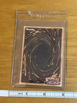 Yugioh Blue-Eyes White Dragon SDK-001 Ultra Rare Unlimited Damaged - Image 4