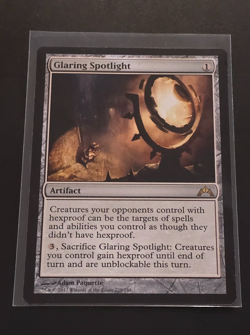 Glaring Spotlight Gatecrash Regular - Image 1