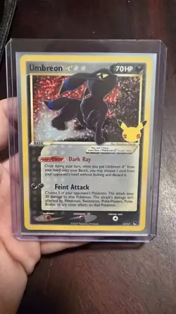 Pokemon Celebrations Umbreon Gold Star Classic Collection Series 17 - Image 1