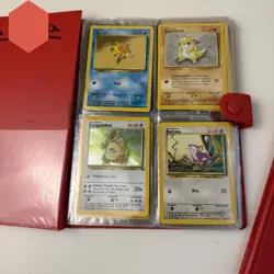 VTG Pokemon Card Lot 1999 Era 156 Cards, Base Jungle Fossil Japanese w/ 1 Holo - Image 3