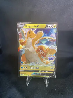 Dragonite V - Promo SWSH: Sword & Shield Promo Cards SWSH235 - Image 1