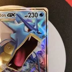 2016-19 Pokemon SM Black Star Promos Gyarados #SM212 NM/M Holo - Image 3