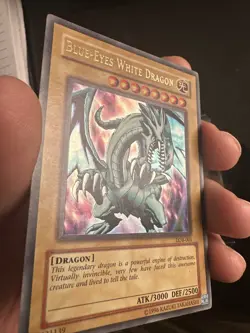 Yu-Gi-Oh! TCG Blue-Eyes White Dragon Legend of Blue Eyes White Dragon LOB-001... - Image 2