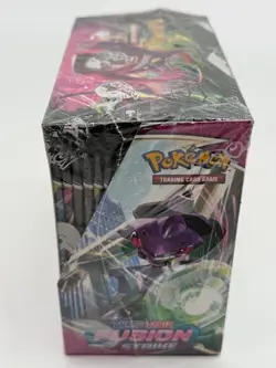 Pokemon TCG SWSH Fusion Strike Booster Box SEALED - Image 4