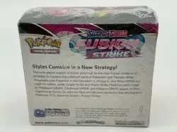 Pokemon TCG SWSH Fusion Strike Booster Box SEALED - Image 3