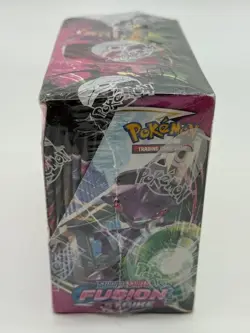 Pokemon TCG SWSH Fusion Strike Booster Box SEALED - Image 4