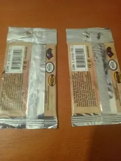 Two Sealed Booster Packs Of Pokemon TCG Unlimited Fossil Set 1999, Both At 20.7g - Image 2
