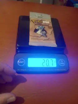 Two Sealed Booster Packs Of Pokemon TCG Unlimited Fossil Set 1999, Both At 20.7g - Image 3