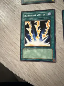 Lightning Vortex - 5DS1-EN027 - Common - Unlimited Edition Near Mint 5DS1 - 5 - Image 1