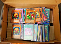 Kuriboh FL1-EN003 + Lot of Yugioh Cards Common Rare Holo - Image 1