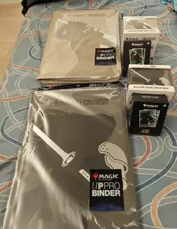 MTG Final Fantasy - Ultra Pro Zippered PRO Binder and Deck Box Combo - Cloud - Image 1
