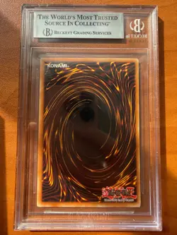 Yugioh Blue Eyes White Dragon BPT 009 Collector's Tin Card PSA 8 - Image 2