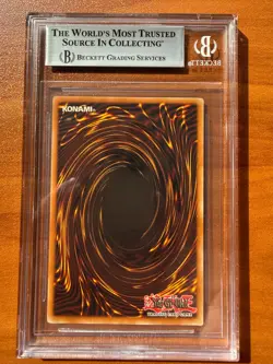 Yugioh Blue Eyes White Dragon BPT 009 Collector's Tin Card BGS 9 - Image 2