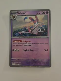 Sylveon (Poke Ball Pattern) 040/131 Sv: Prismatic Evolutions Holo Pokemon TCG - Image 1