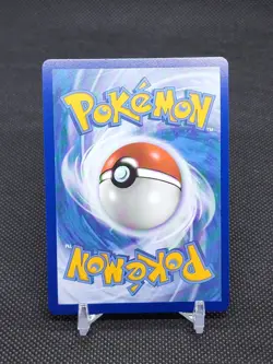 Gardevoir V 070/073 - Champion's Path - Holo Pokemon Card - NM Condition - Image 2