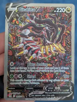 Giratina v Alternate Full Art Holo Card 186/196 Swsh11: Lost Origin Mint Raw - Image 1
