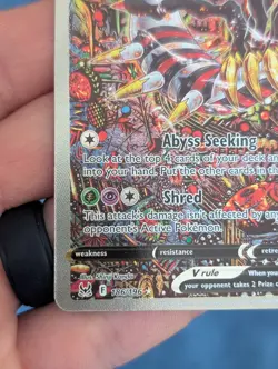 Giratina v Alternate Full Art Holo Card 186/196 Swsh11: Lost Origin Mint Raw - Image 4