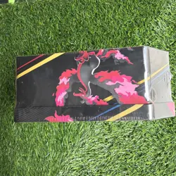 Pokemon TCG - Crown Zenith Tin [Galarian Moltres] - Image 2