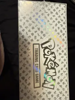 Pokemon TCG: Scarlet & Violet 151 Ultra-Premium Collection Box - 16 Packs 820650855412 - Image 2