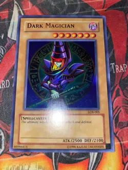 YUGIOH Dark Magician LOB-005 Ultra Rare Unlimited Edition NM - Image 1