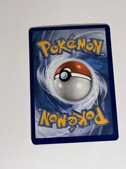 Pokemon TCG Garbador v Full Art Evolving Skies Card 190/203 Near Mint Condition - Image 3