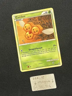 Pokemon HGSS Undaunted - Combee - Non Holo Common - 44/90 - NM - Image 3
