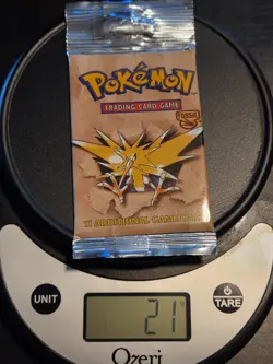 SEALED Pokemon TCG Fossil Unlimited Booster Pack Zapdos 1999 WOTC 21g - Image 1