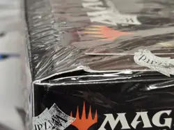 [DAMAGED] MTG D&D Adventures in the Forgotten Realms Draft Booster Box English - Image 4