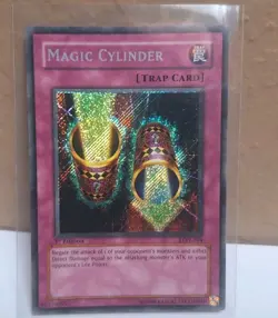 Yu-Gi-Oh Magic Cylinder LON-104 Secret Rare 1st Edition HOLO Near Mint! - Image 2