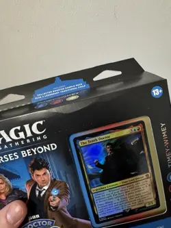 Magic the Gathering MTG Universes Beyond: Doctor Who - Timey-Wimey Precon Deck 195166228815 - Image 3