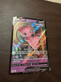 Pokemon TCG Mew v 2025 SWSH08 Fusion Strike Ultra Rare Holo Card #113/264 - Image 3