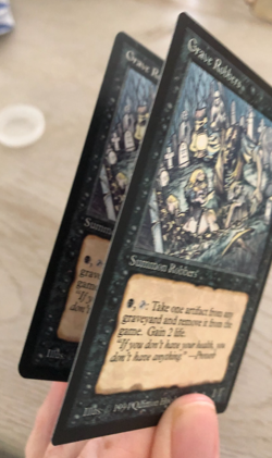 MTG Frankenstein's Monster x2 & Grave Robbers x2 The Dark - Image 4