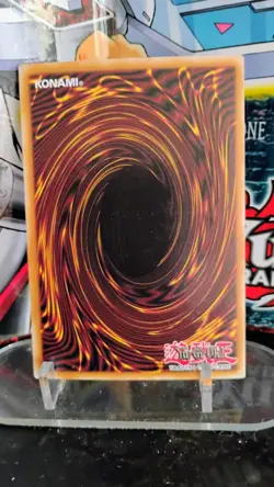 COSMO QUEEN 1st Edition YU-GI-OH Foil Trading Card LCYW-EN160 - Image 2